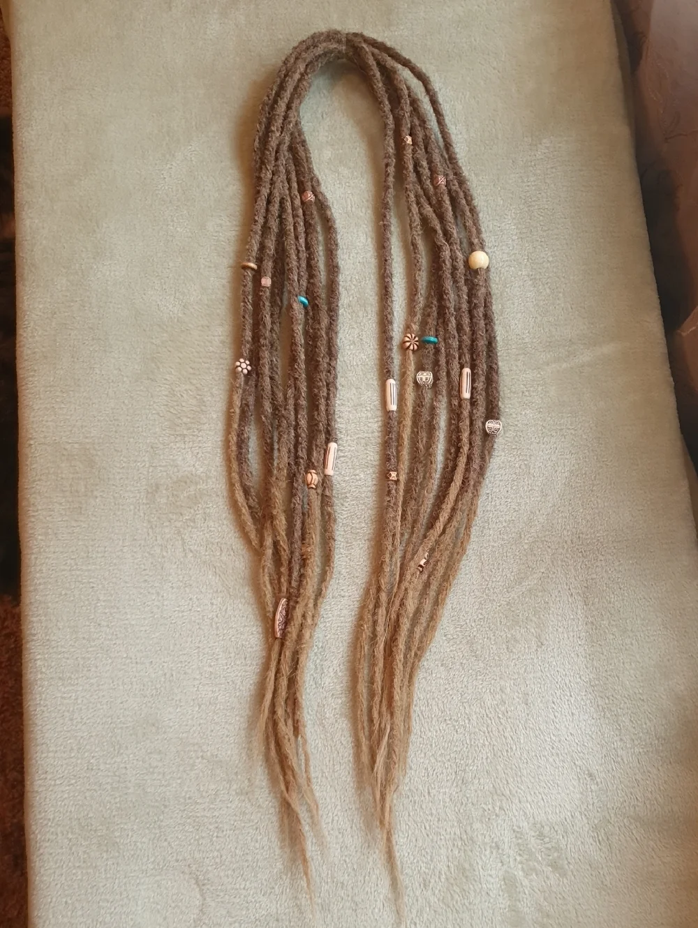 Brown Ombre Synthetic Dreadlocks With Bead Accessories - Double Ended - 22" - Picture 1 of 4